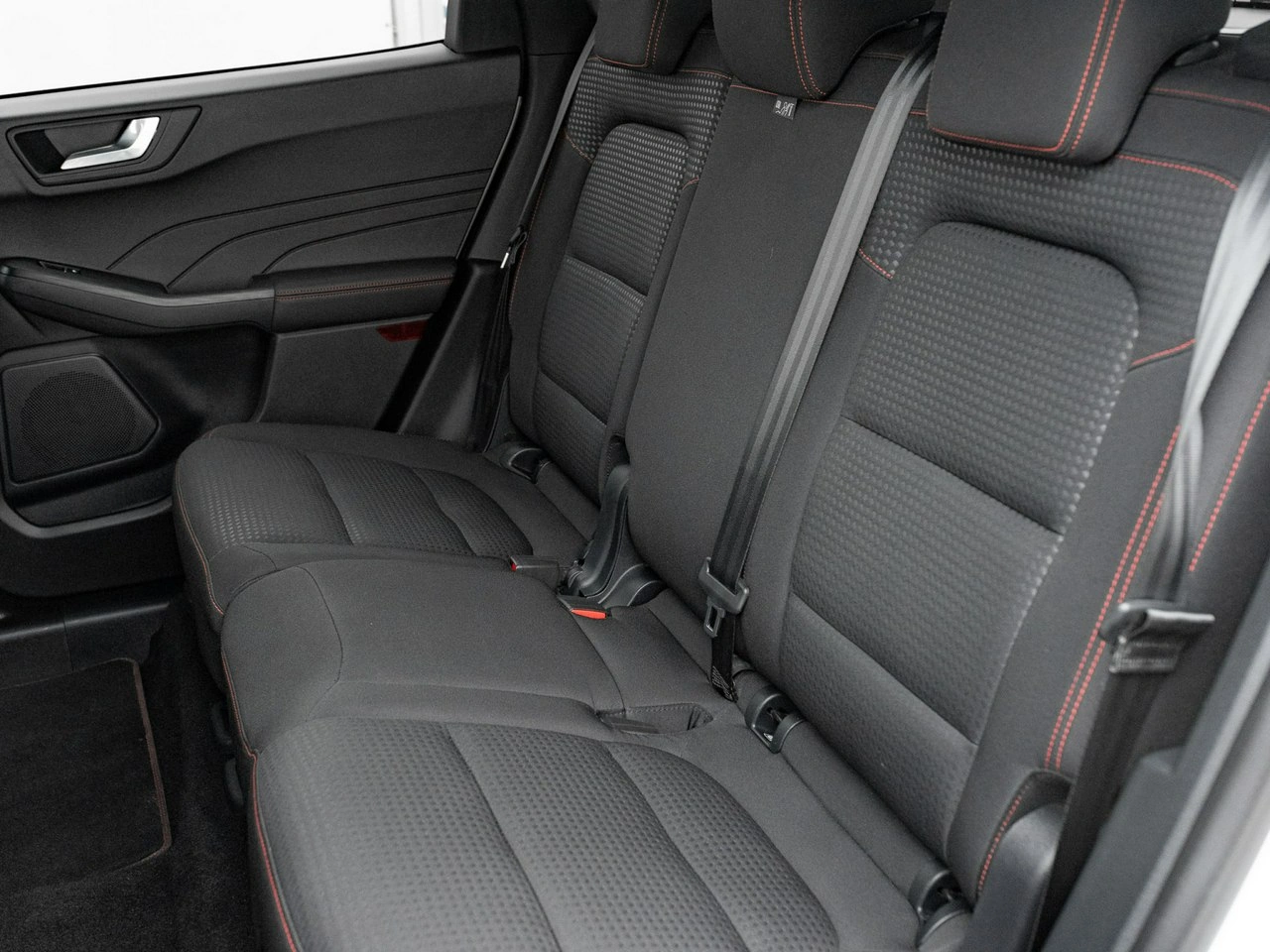 Ford Kuga - Zdjęcie 28