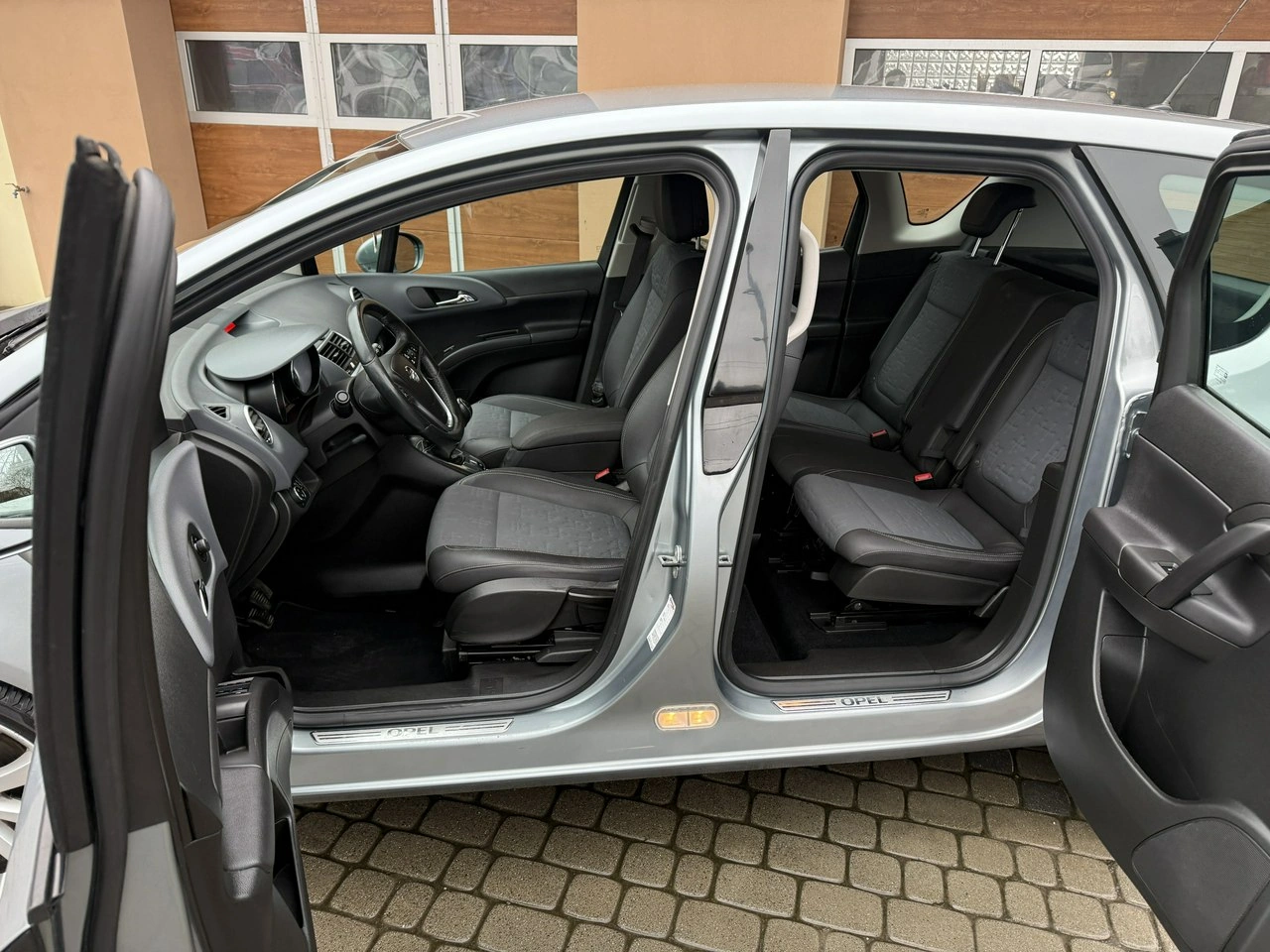 Opel Meriva - Zdjęcie 15
