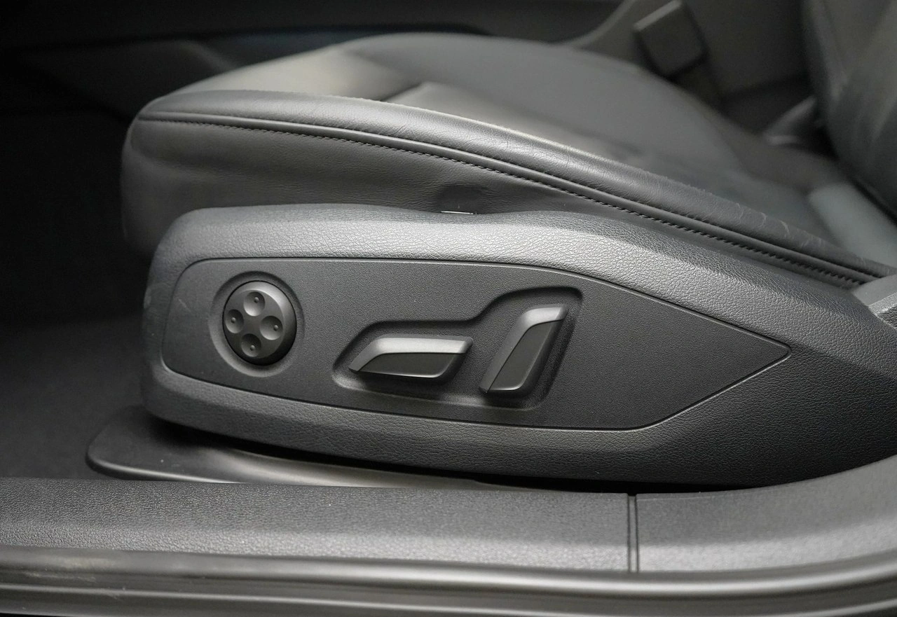 Audi A4 - Zdjęcie 17