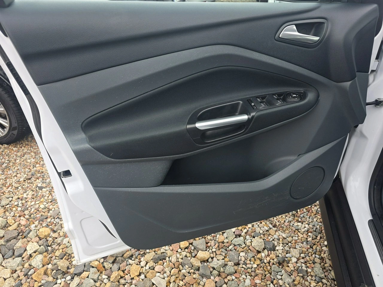 Ford C-MAX - Zdjęcie 21