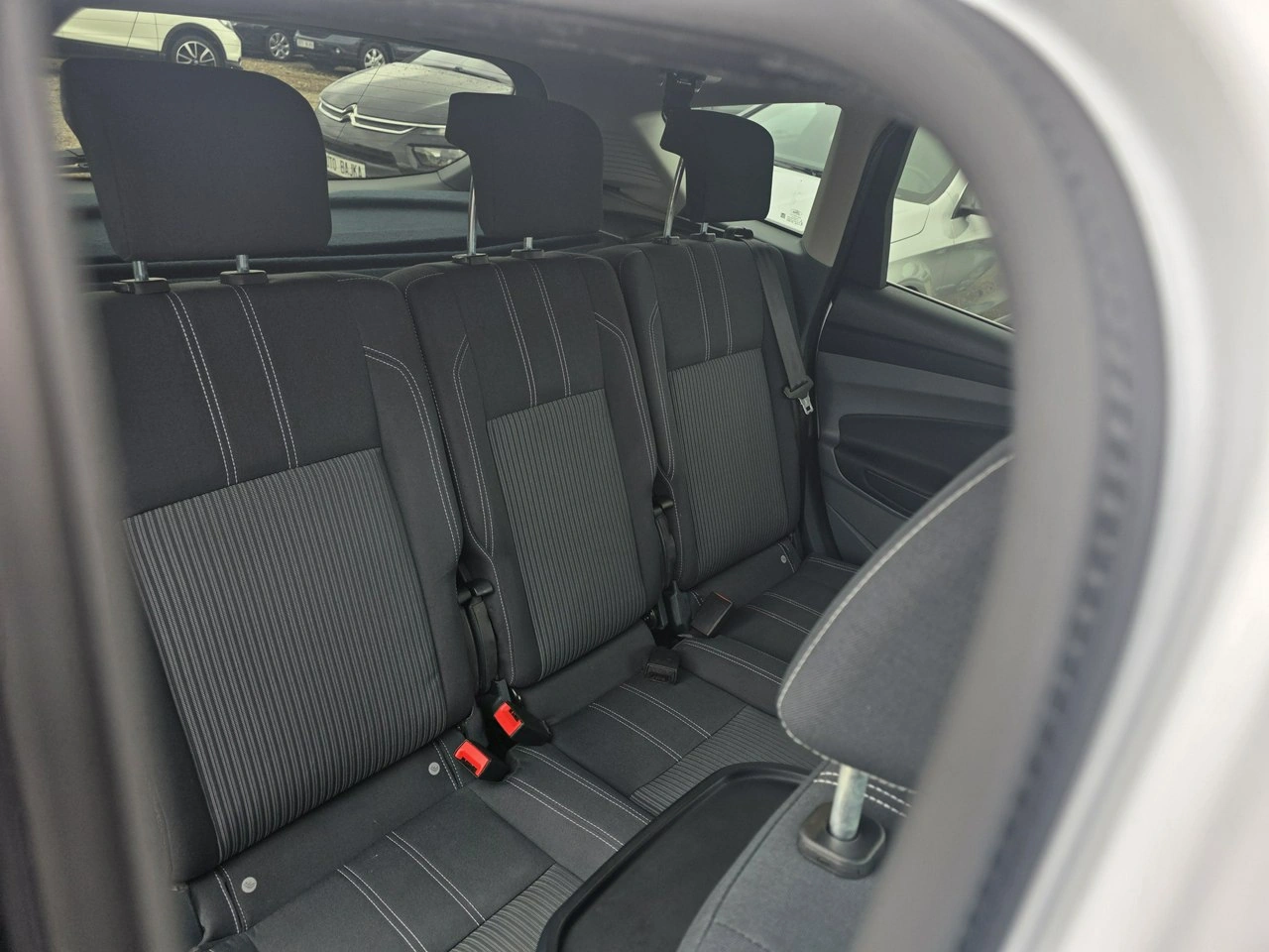 Ford C-MAX - Zdjęcie 26