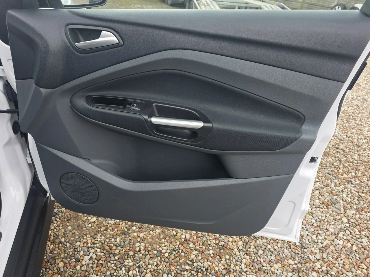 Ford C-MAX - Zdjęcie 27