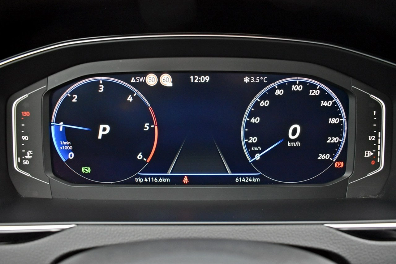 Volkswagen Passat - Zdjęcie 16