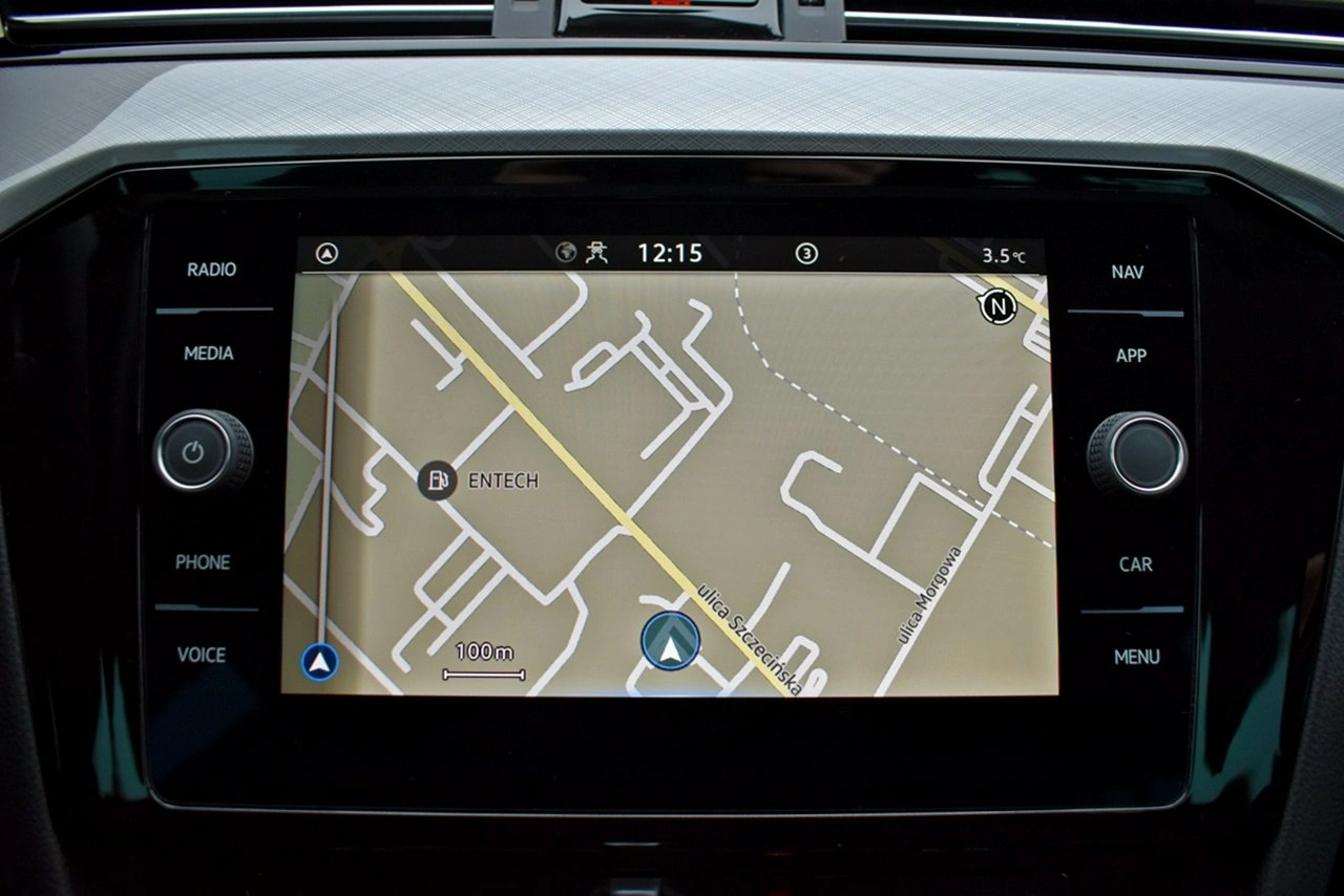 Volkswagen Passat - Zdjęcie 21