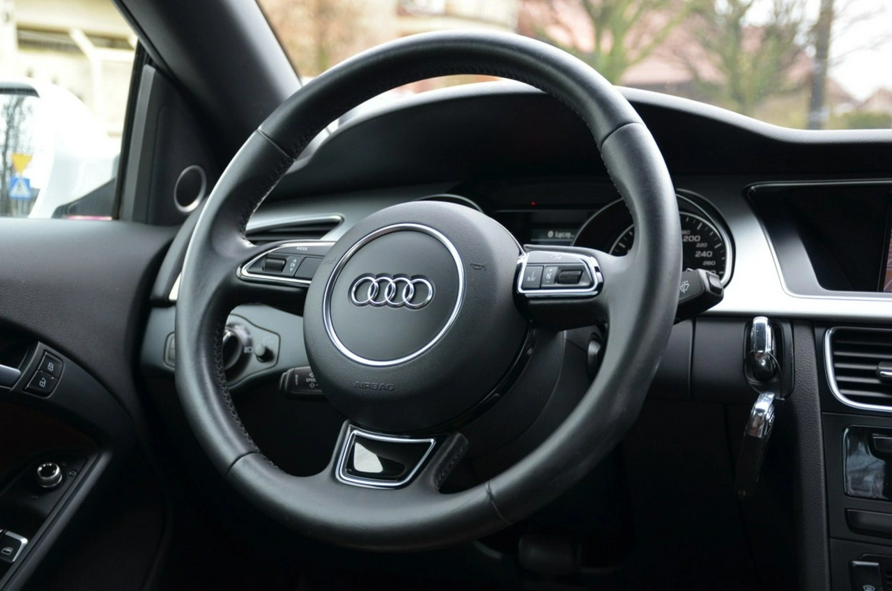 Audi A5 - Zdjęcie 30