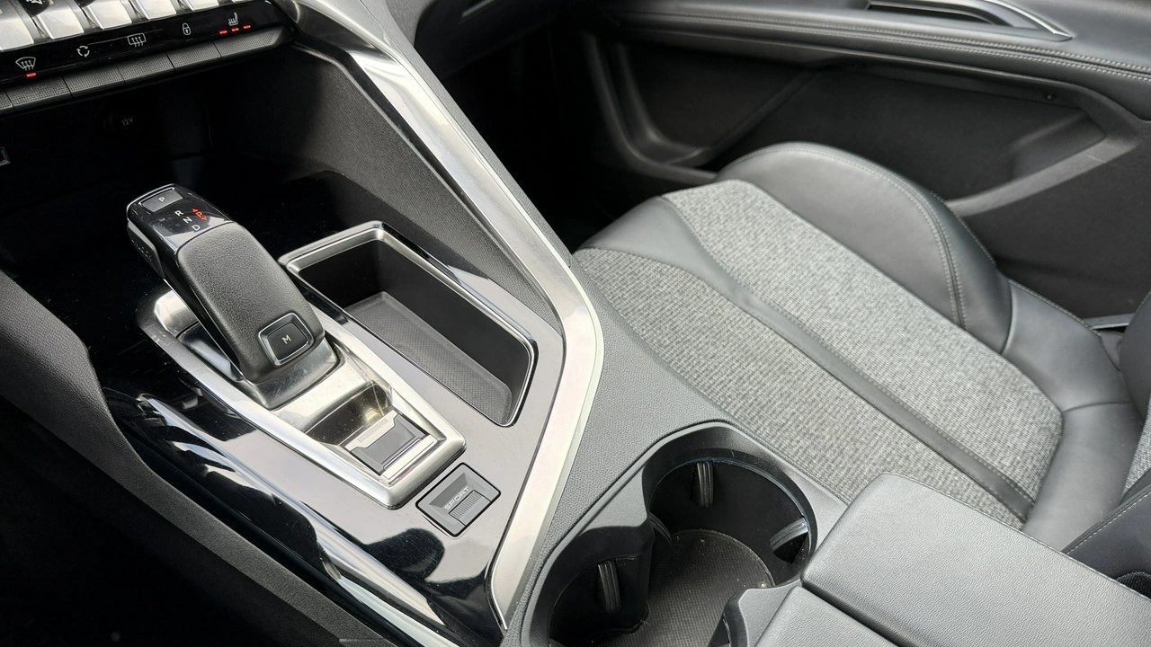 Peugeot 5008 - Zdjęcie 24