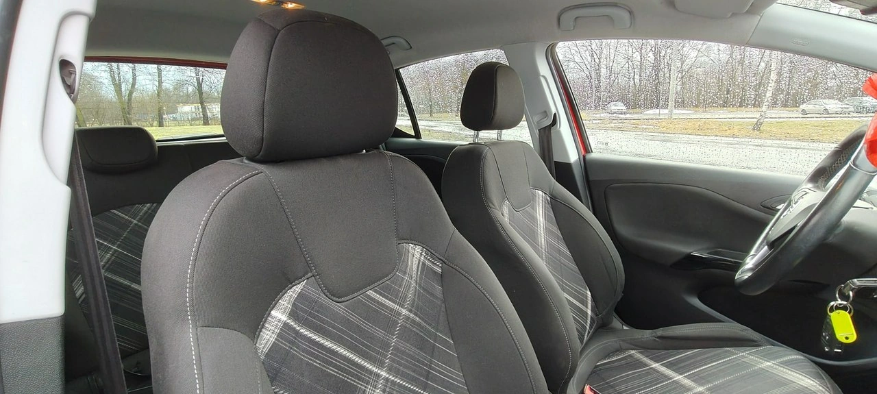 Opel Corsa - Zdjęcie 12
