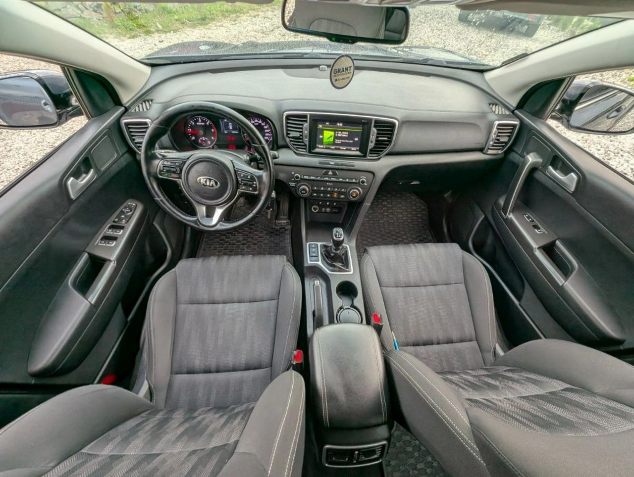 Kia Sportage - Zdjęcie 17