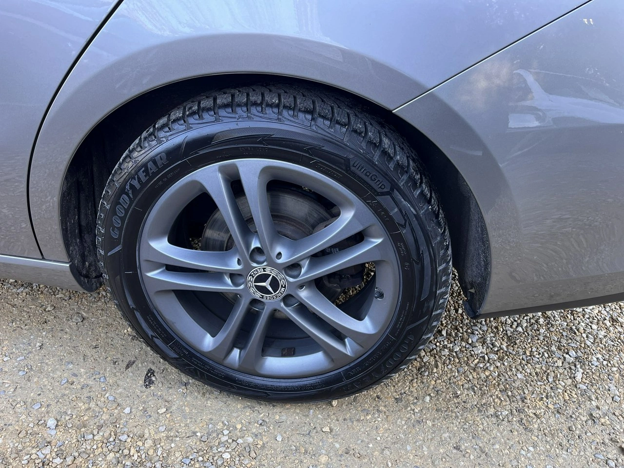 Mercedes CLA 180 - Zdjęcie 10