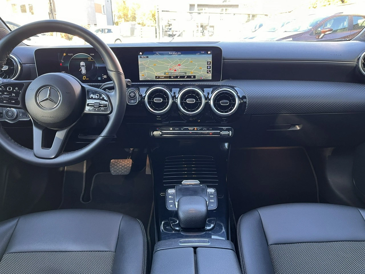 Mercedes CLA 180 - Zdjęcie 11