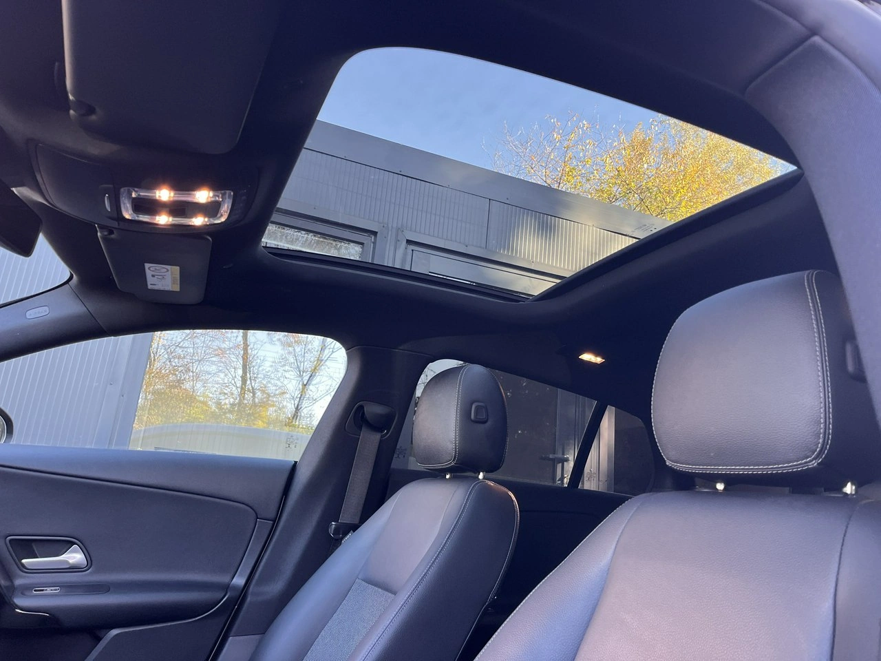 Mercedes CLA 180 - Zdjęcie 18