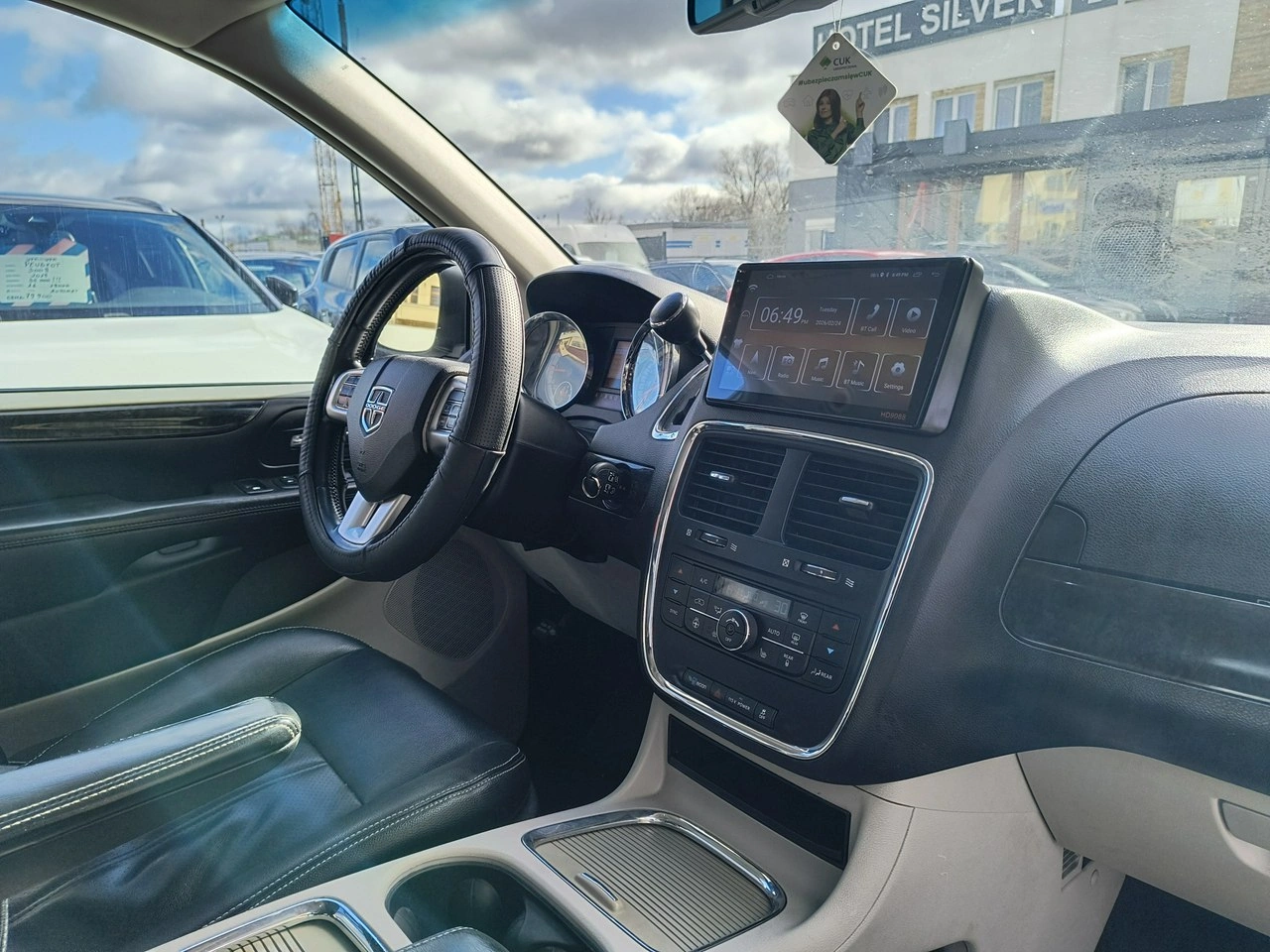 Dodge Caravan - Zdjęcie 18