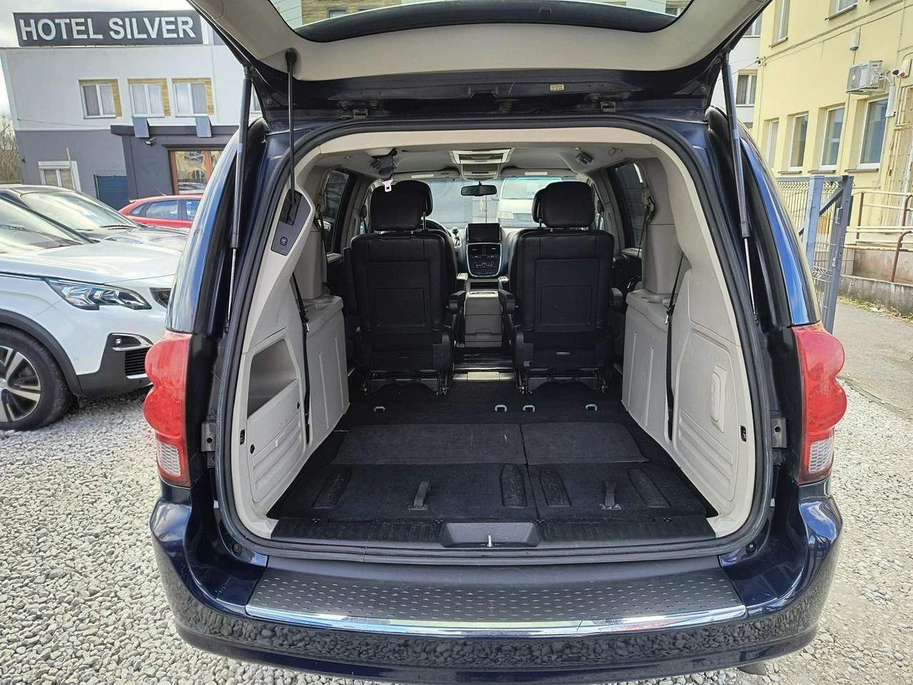 Dodge Caravan - Zdjęcie 20