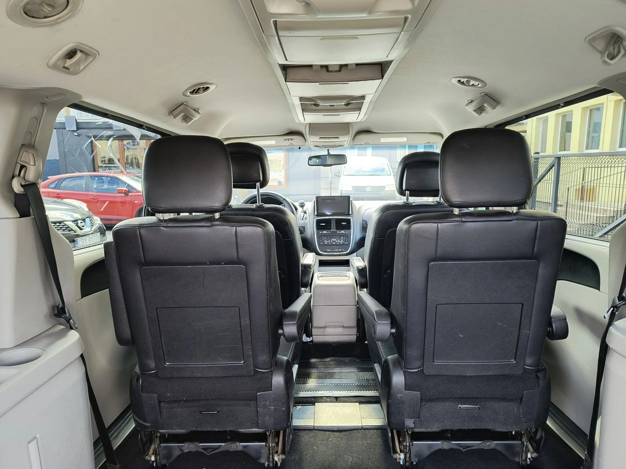 Dodge Caravan - Zdjęcie 21