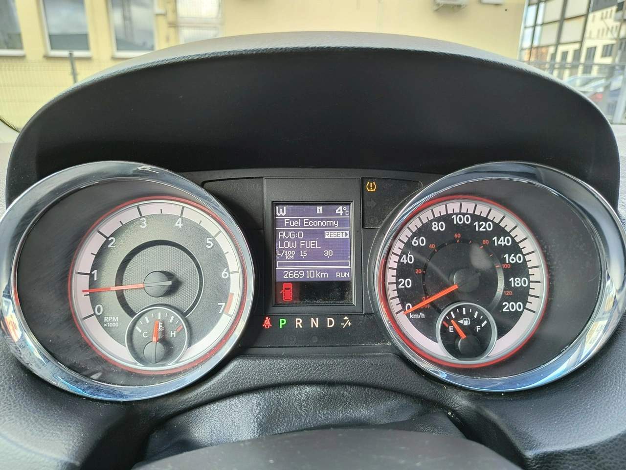 Dodge Caravan - Zdjęcie 24