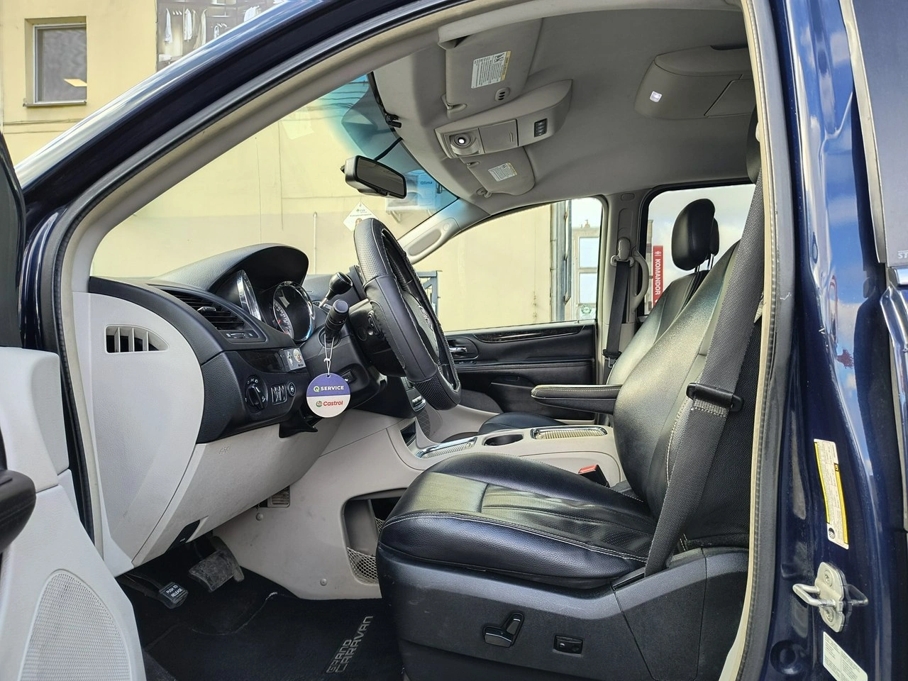 Dodge Caravan - Zdjęcie 7