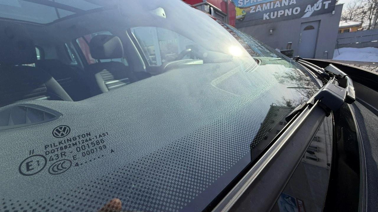 Volkswagen Tiguan - Zdjęcie 17