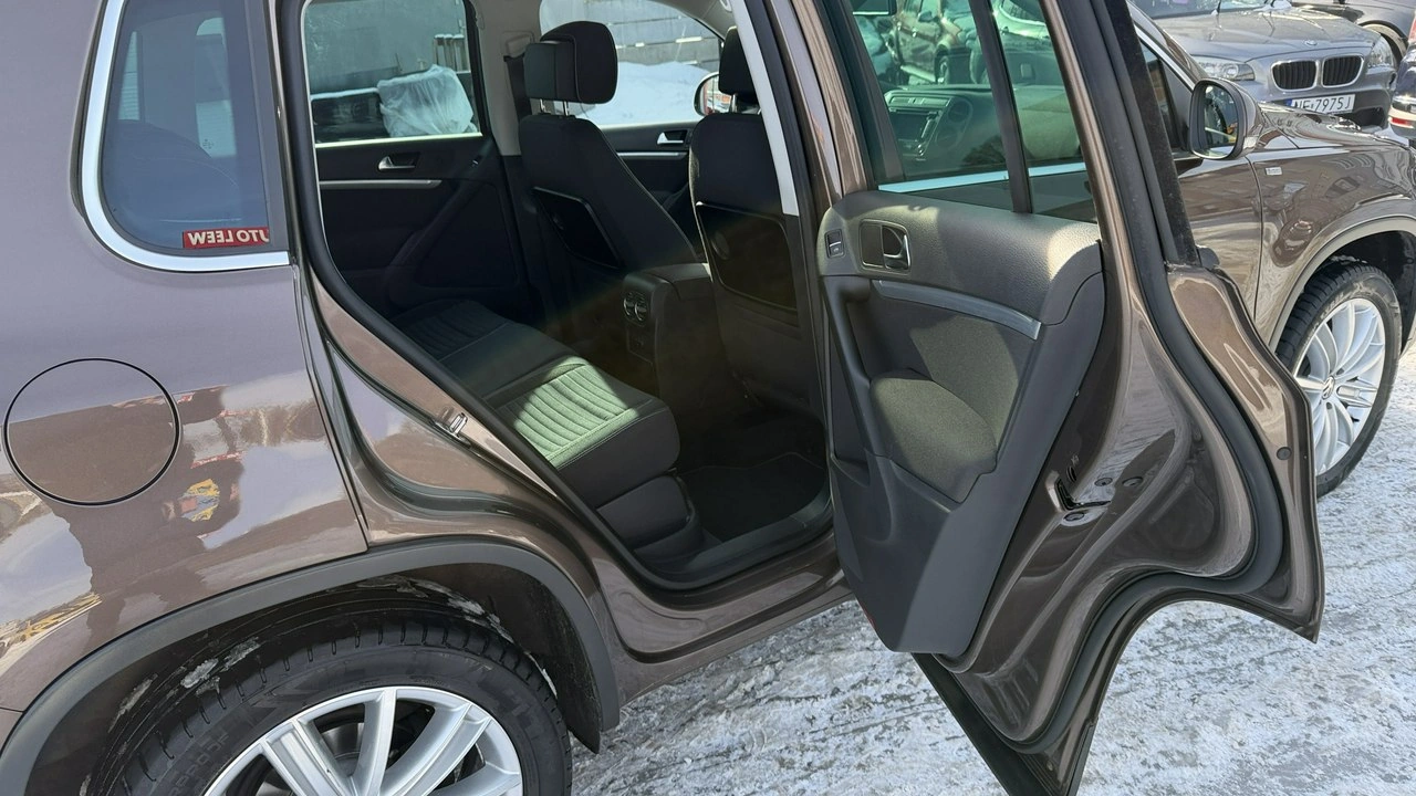 Volkswagen Tiguan - Zdjęcie 22