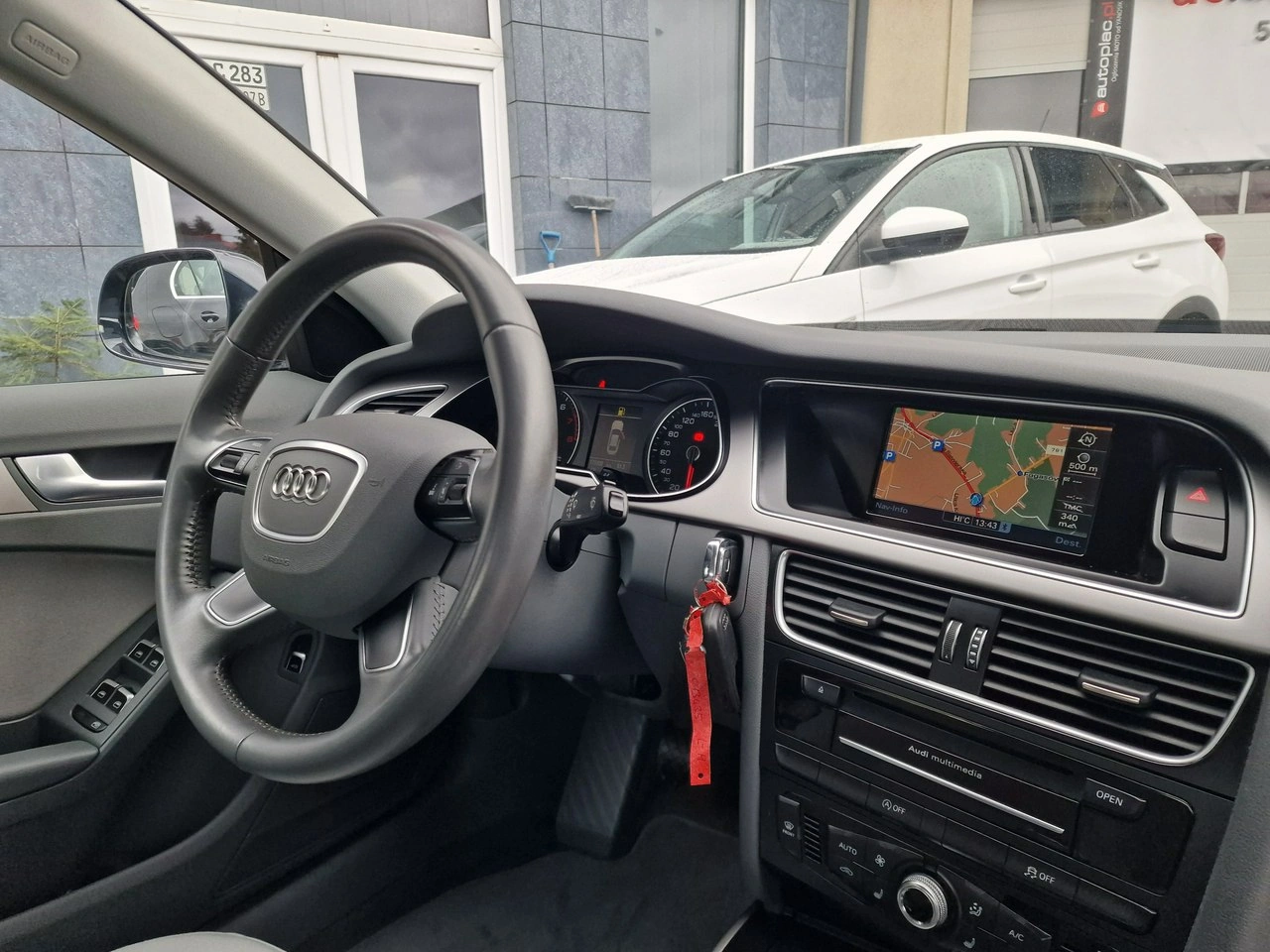 Audi A4 - Zdjęcie 22