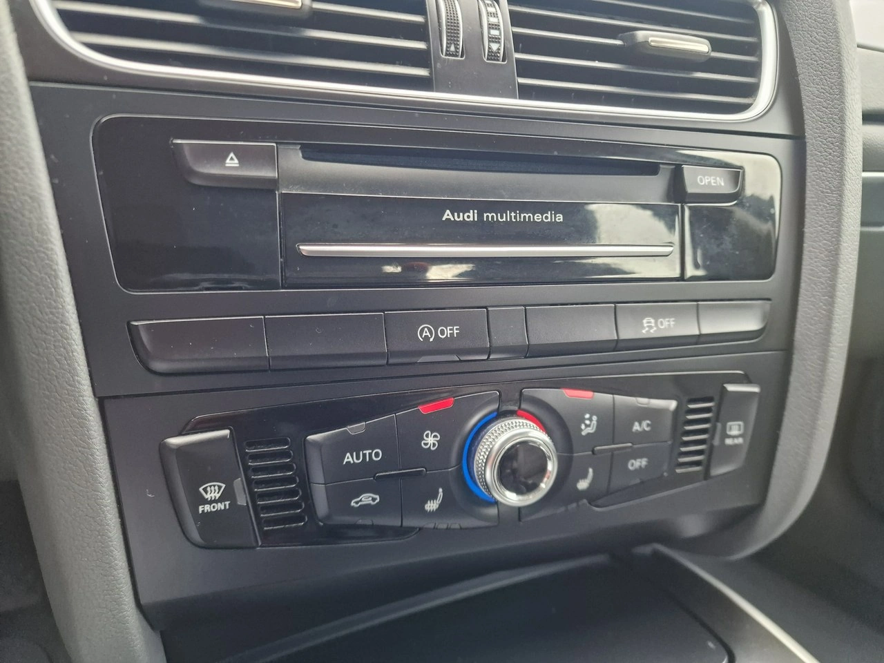 Audi A4 - Zdjęcie 26