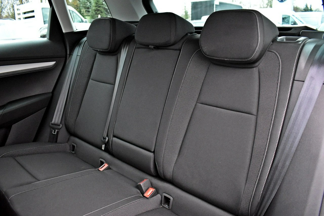 Skoda Karoq - Zdjęcie 10