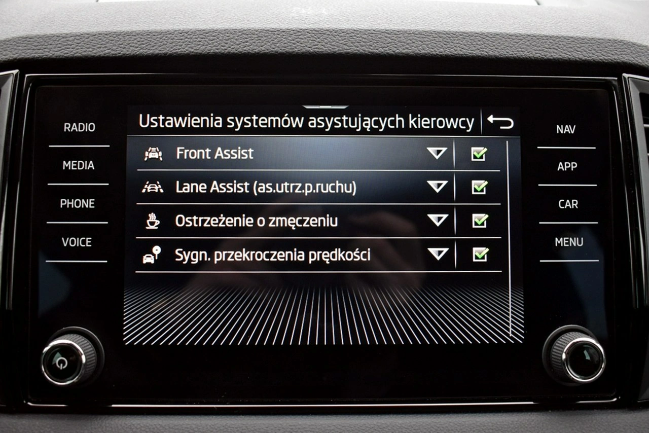 Skoda Karoq - Zdjęcie 19