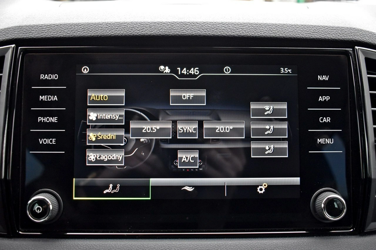 Skoda Karoq - Zdjęcie 21