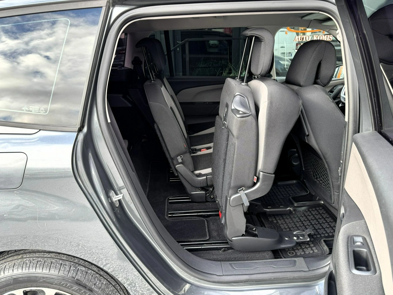 Citroën C4 Grand Picasso - Zdjęcie 30