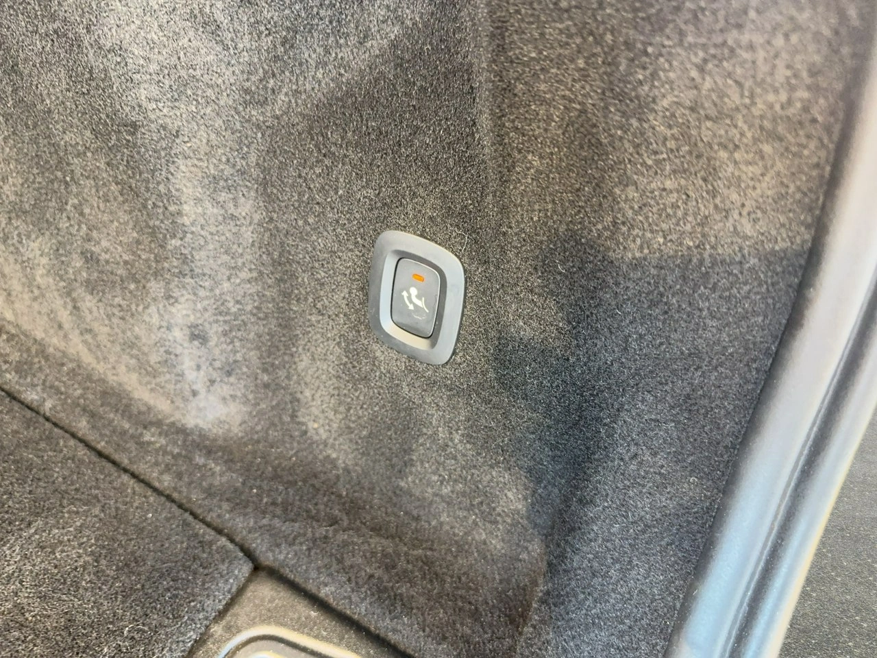 Volvo XC 60 - Zdjęcie 11