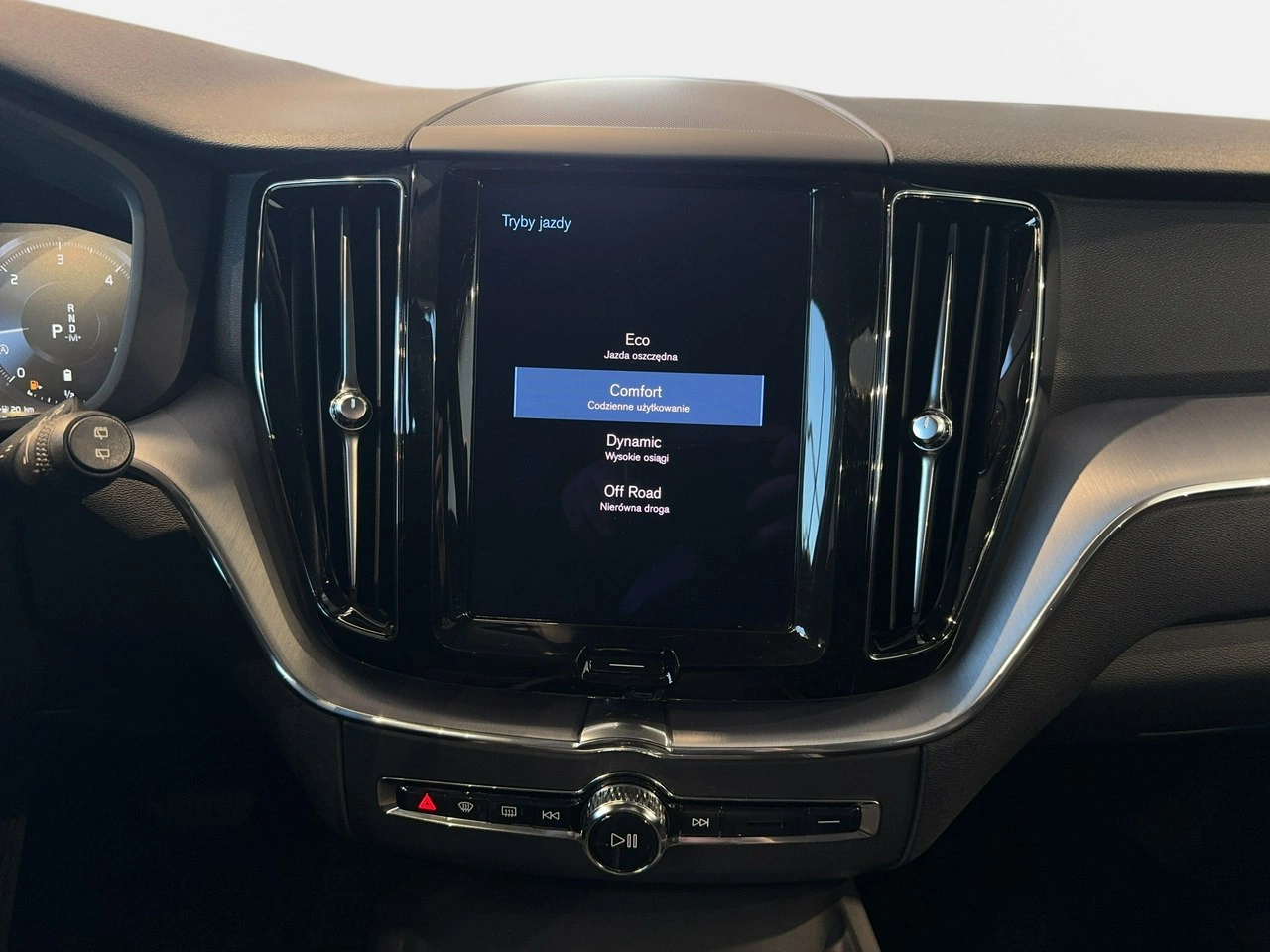 Volvo XC 60 - Zdjęcie 28