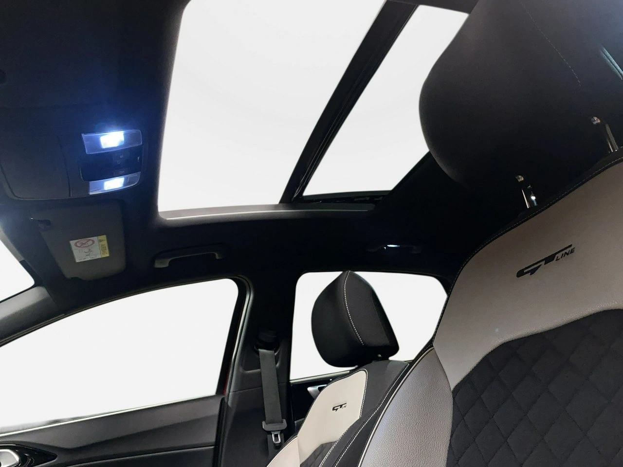 Kia Ceed - Zdjęcie 10