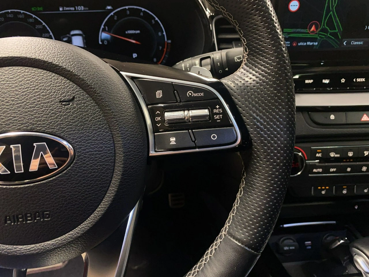 Kia Ceed - Zdjęcie 23