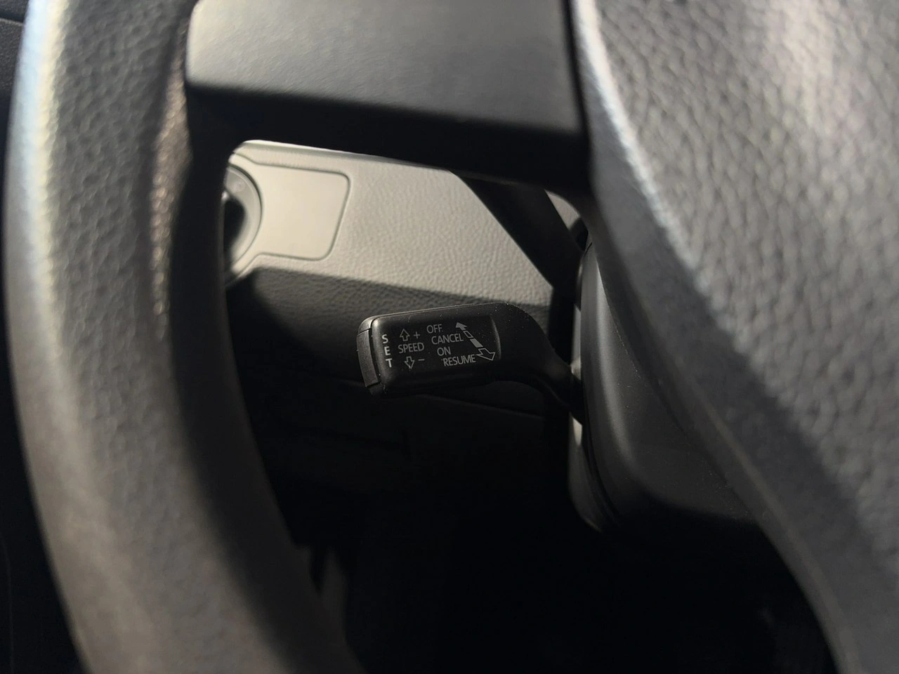 Volkswagen Passat Variant - Zdjęcie 14