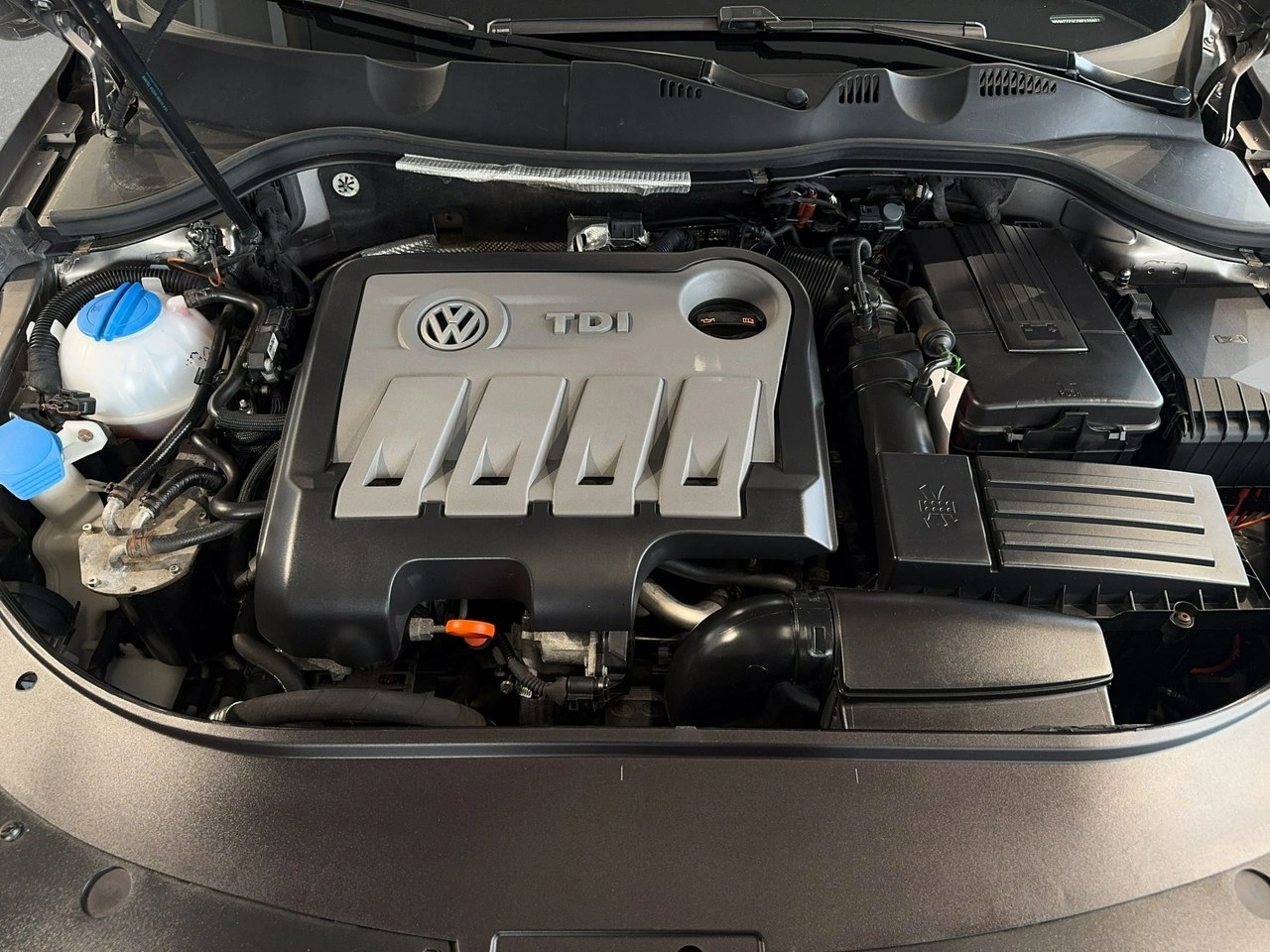 Volkswagen Passat Variant - Zdjęcie 21