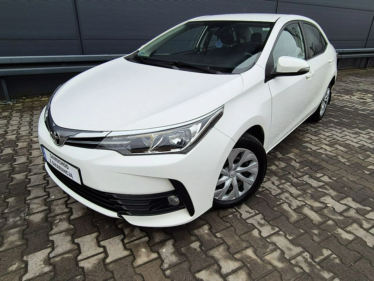 Toyota Corolla - Zdjęcie 14