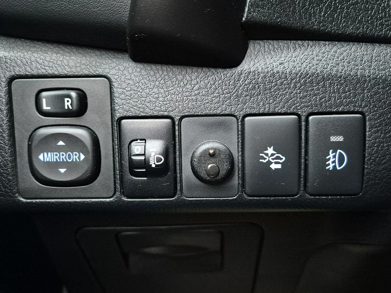 Toyota Corolla - Zdjęcie 21