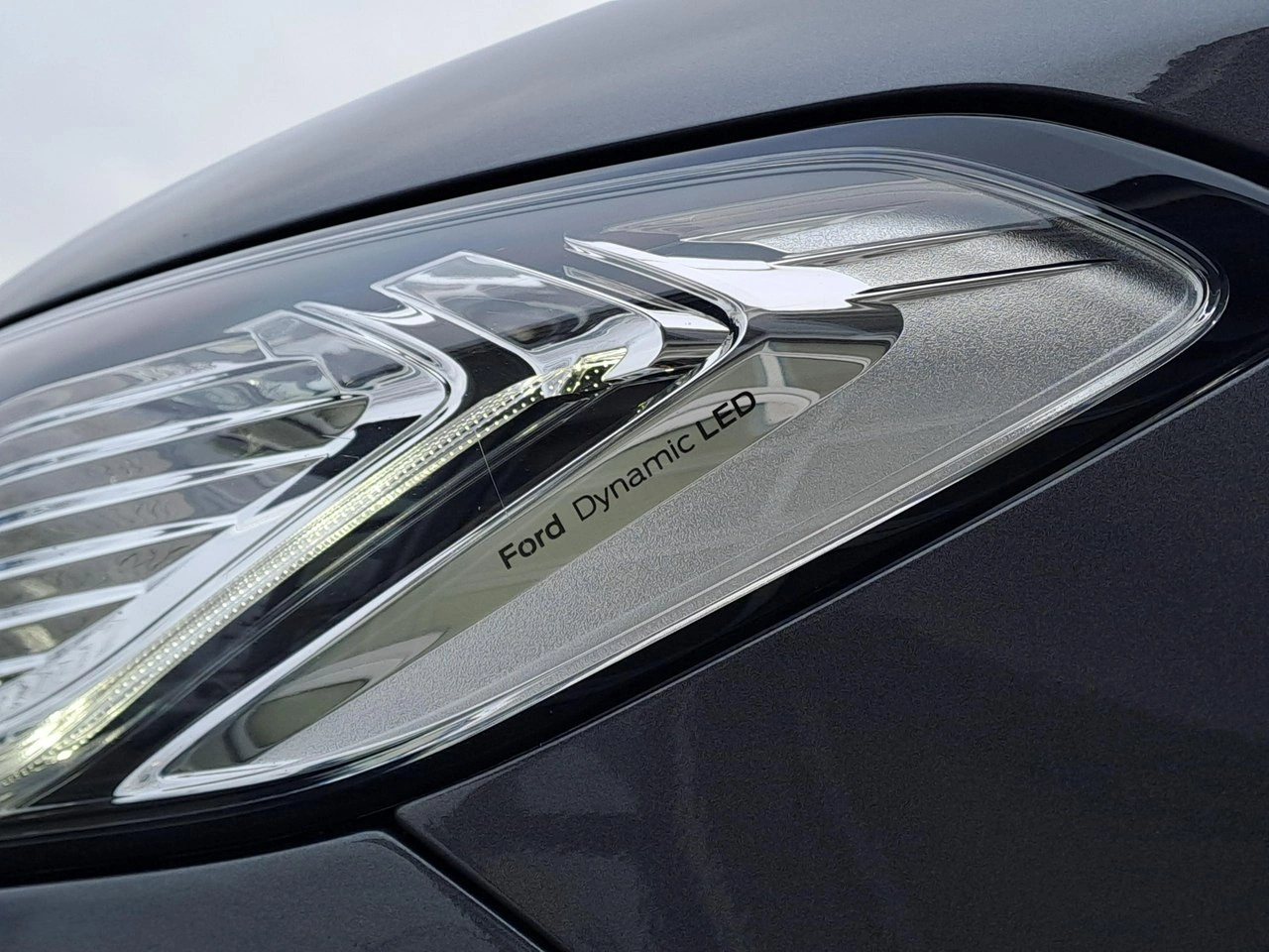 Ford Mondeo - Zdjęcie 14