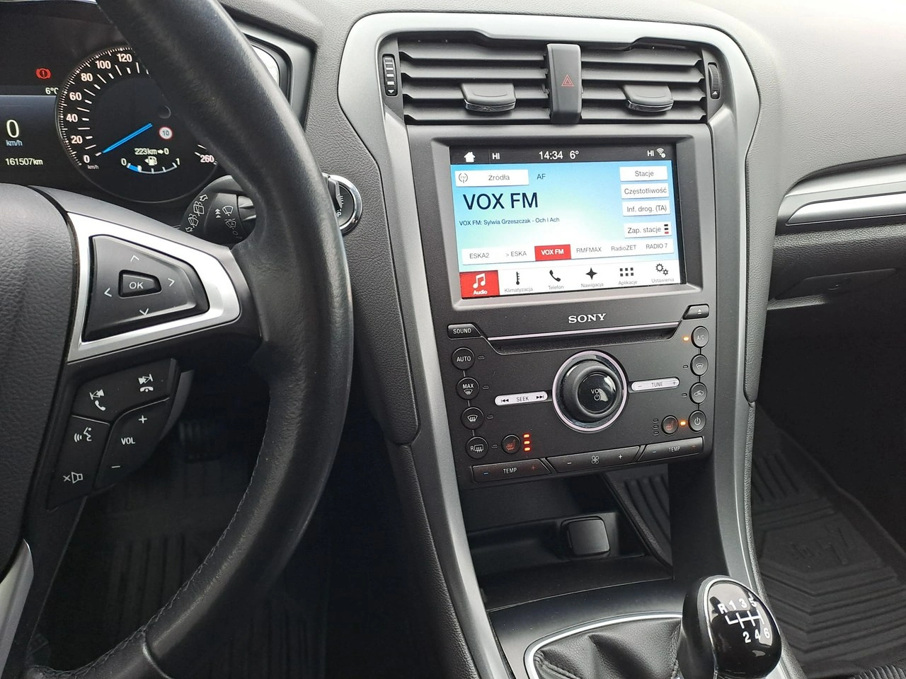 Ford Mondeo - Zdjęcie 23