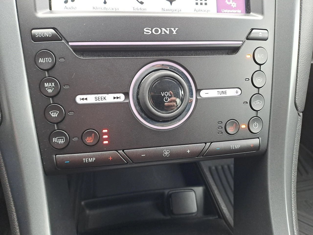 Ford Mondeo - Zdjęcie 27