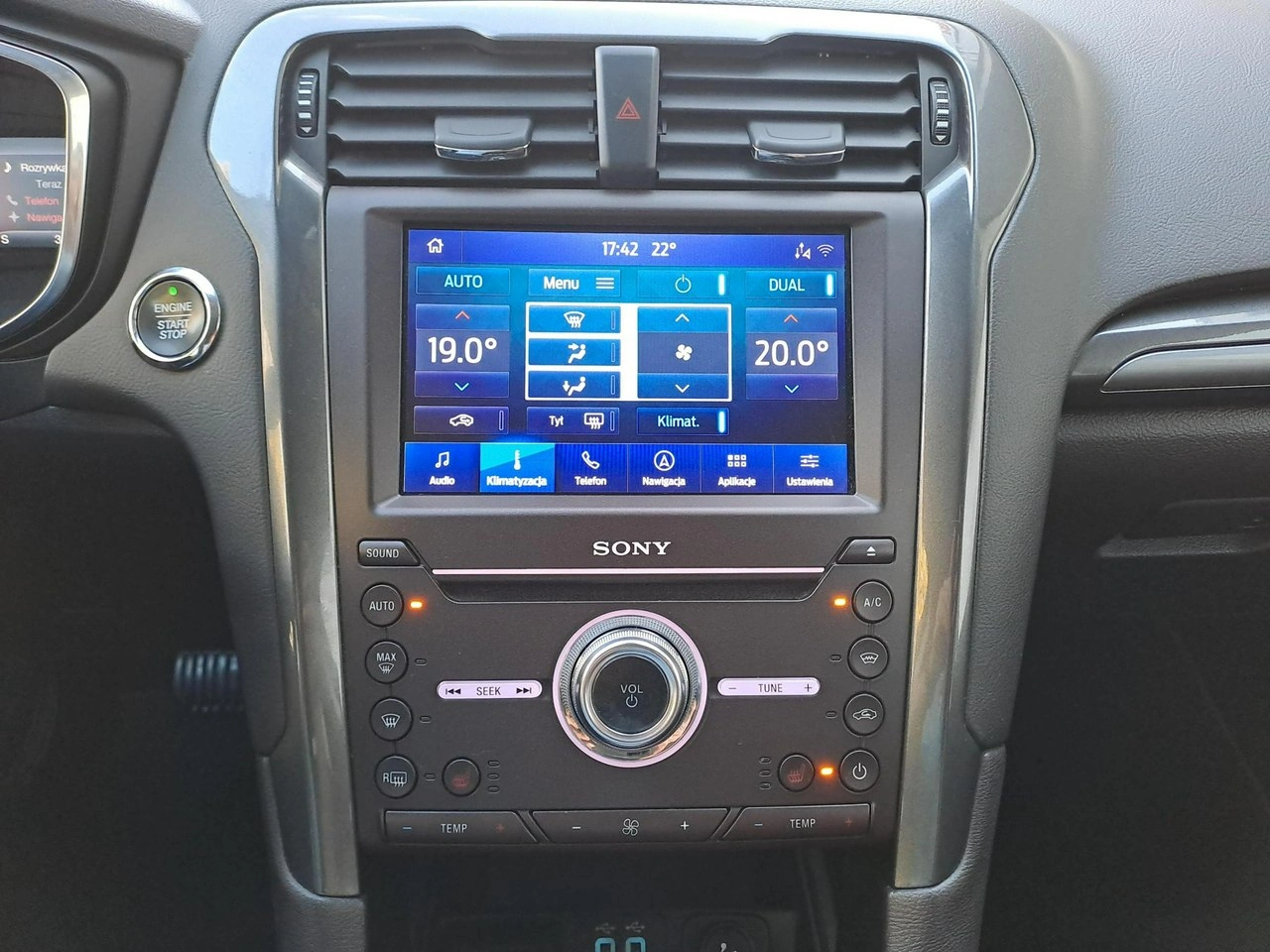 Ford Mondeo - Zdjęcie 29