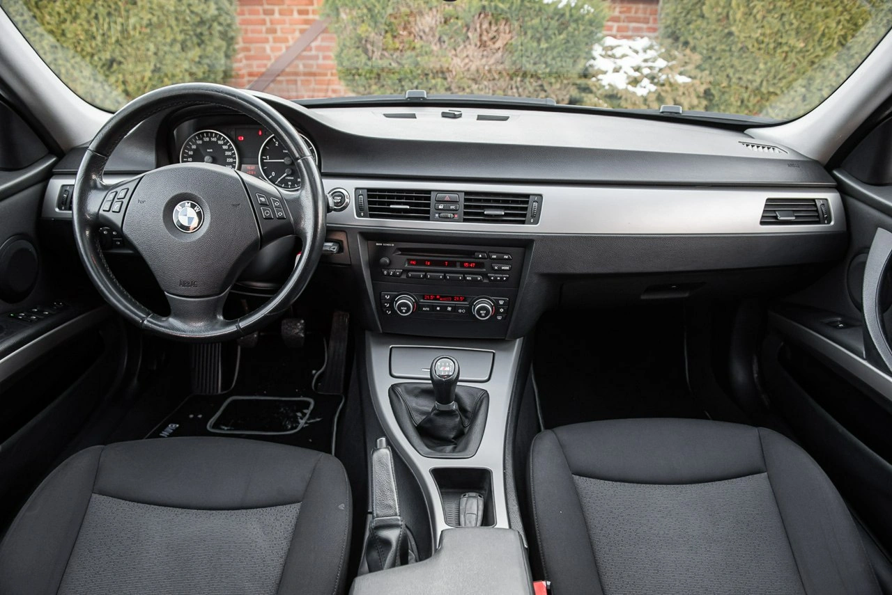 BMW 320 - Zdjęcie 4