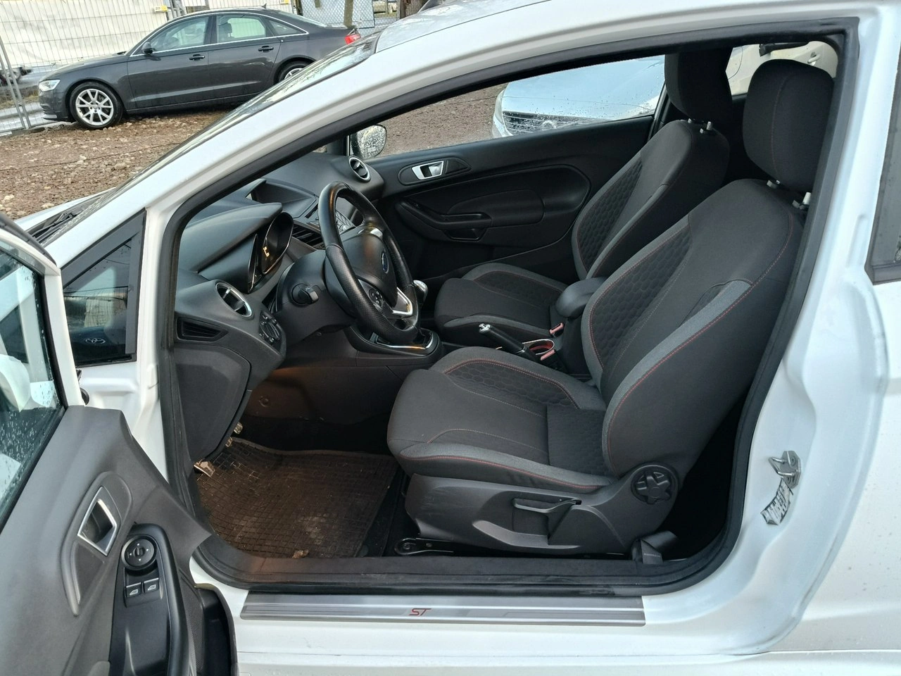 Ford Fiesta - Zdjęcie 19