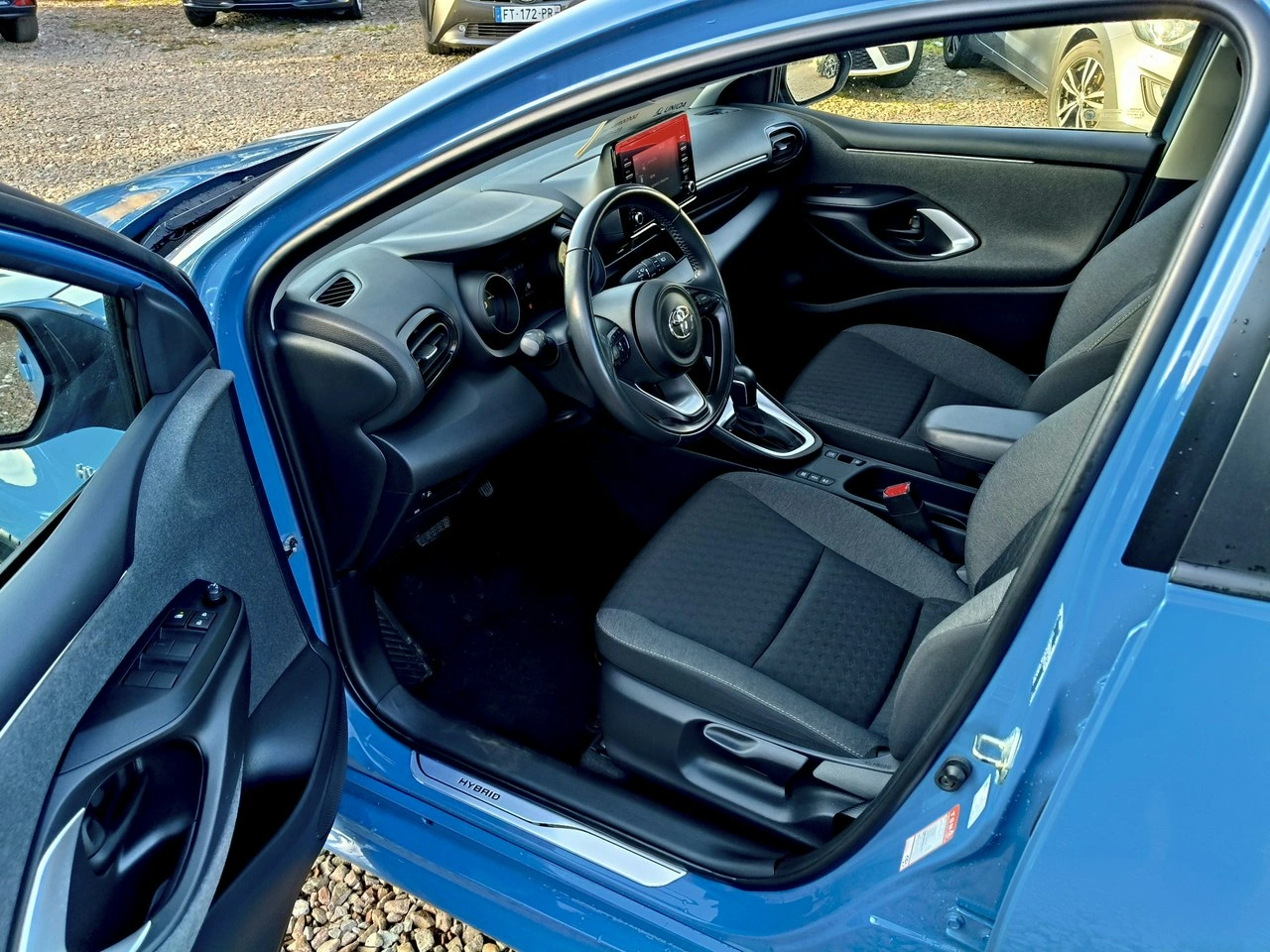 Toyota Yaris - Zdjęcie 13