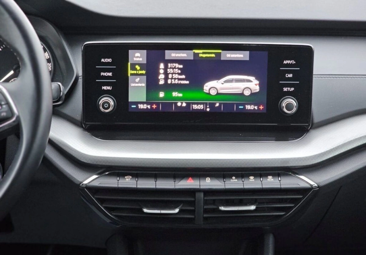 Skoda Octavia - Zdjęcie 15