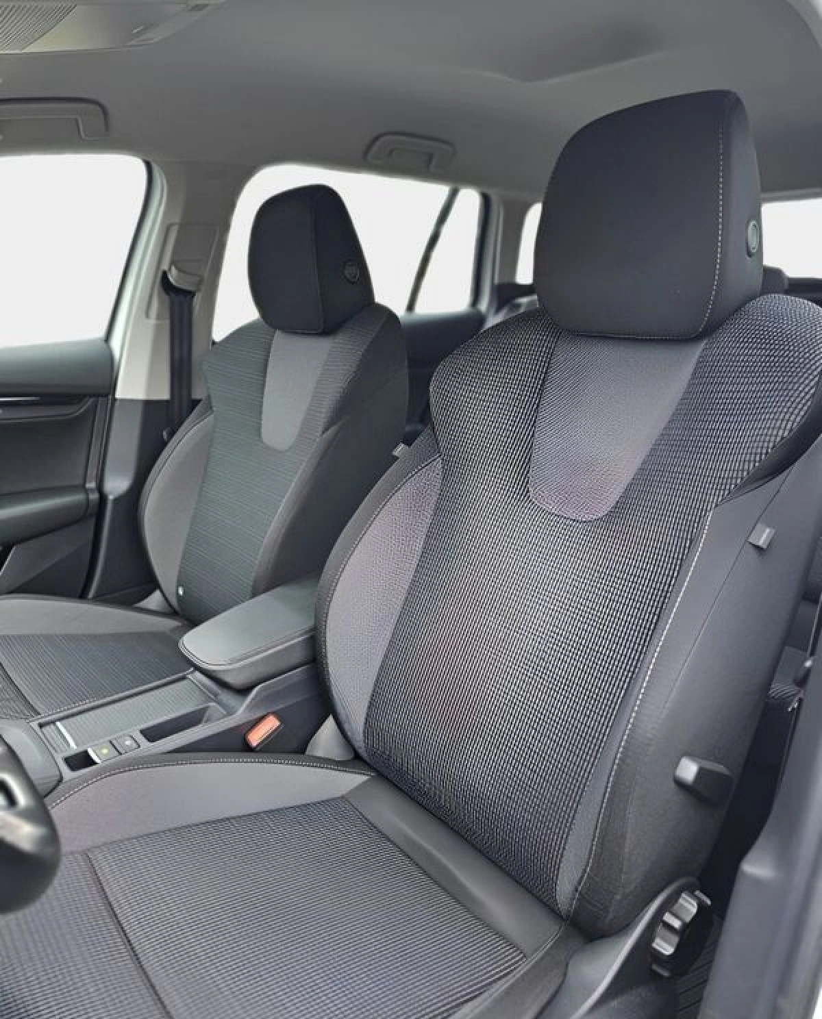 Skoda Octavia - Zdjęcie 21