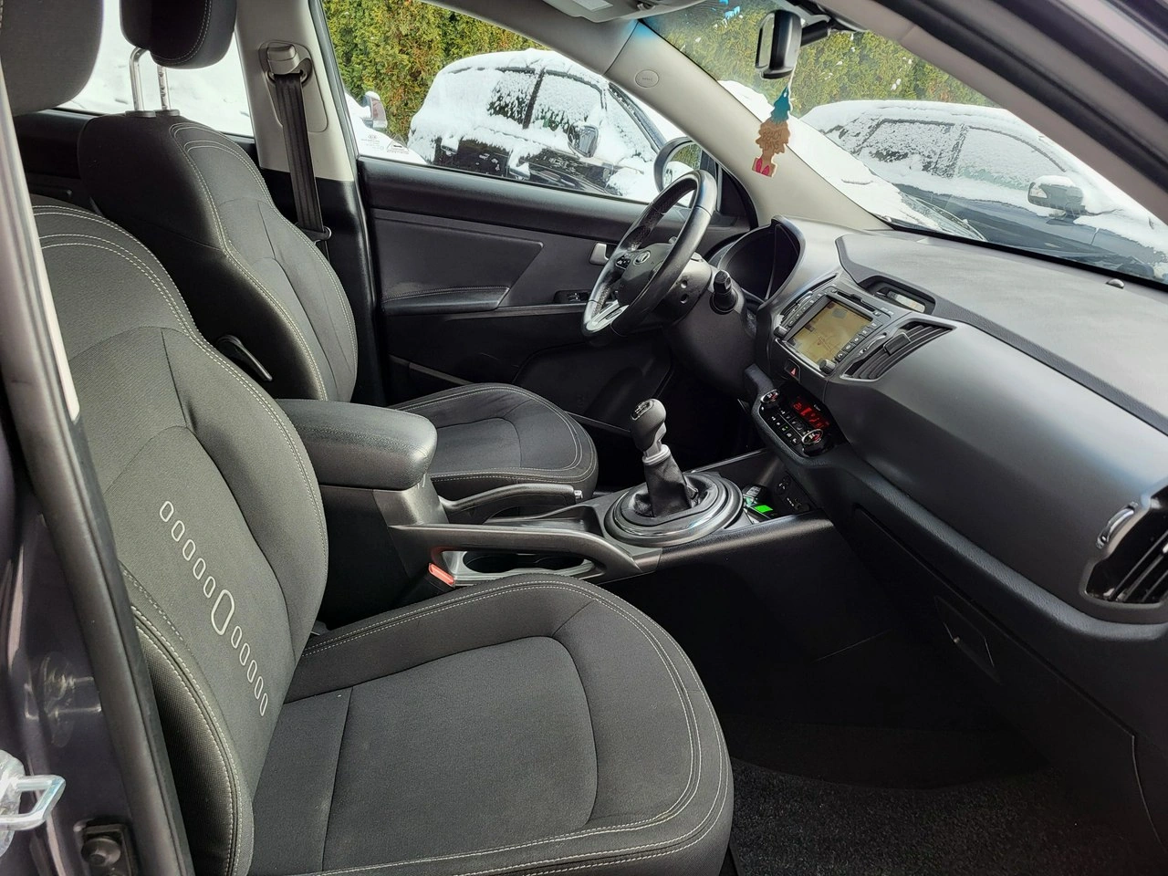 Kia Sportage - Zdjęcie 8