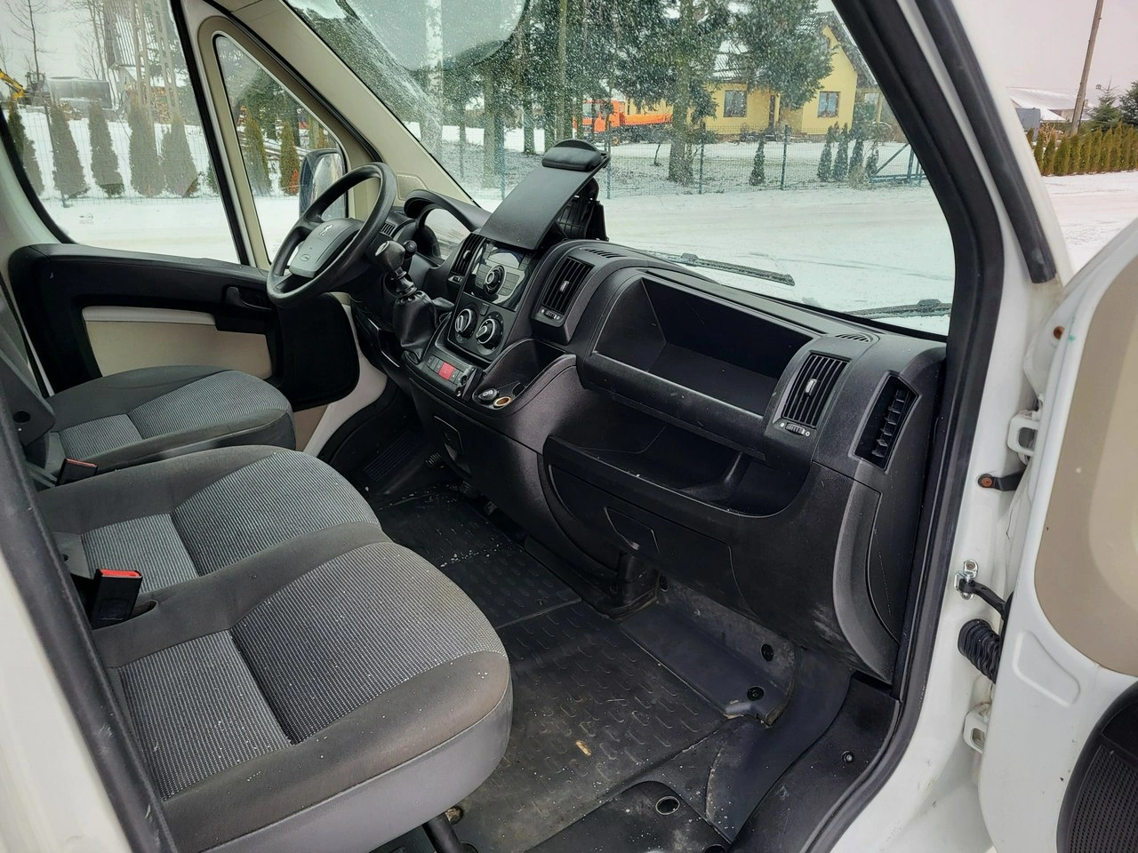 Peugeot Boxer - Zdjęcie 11