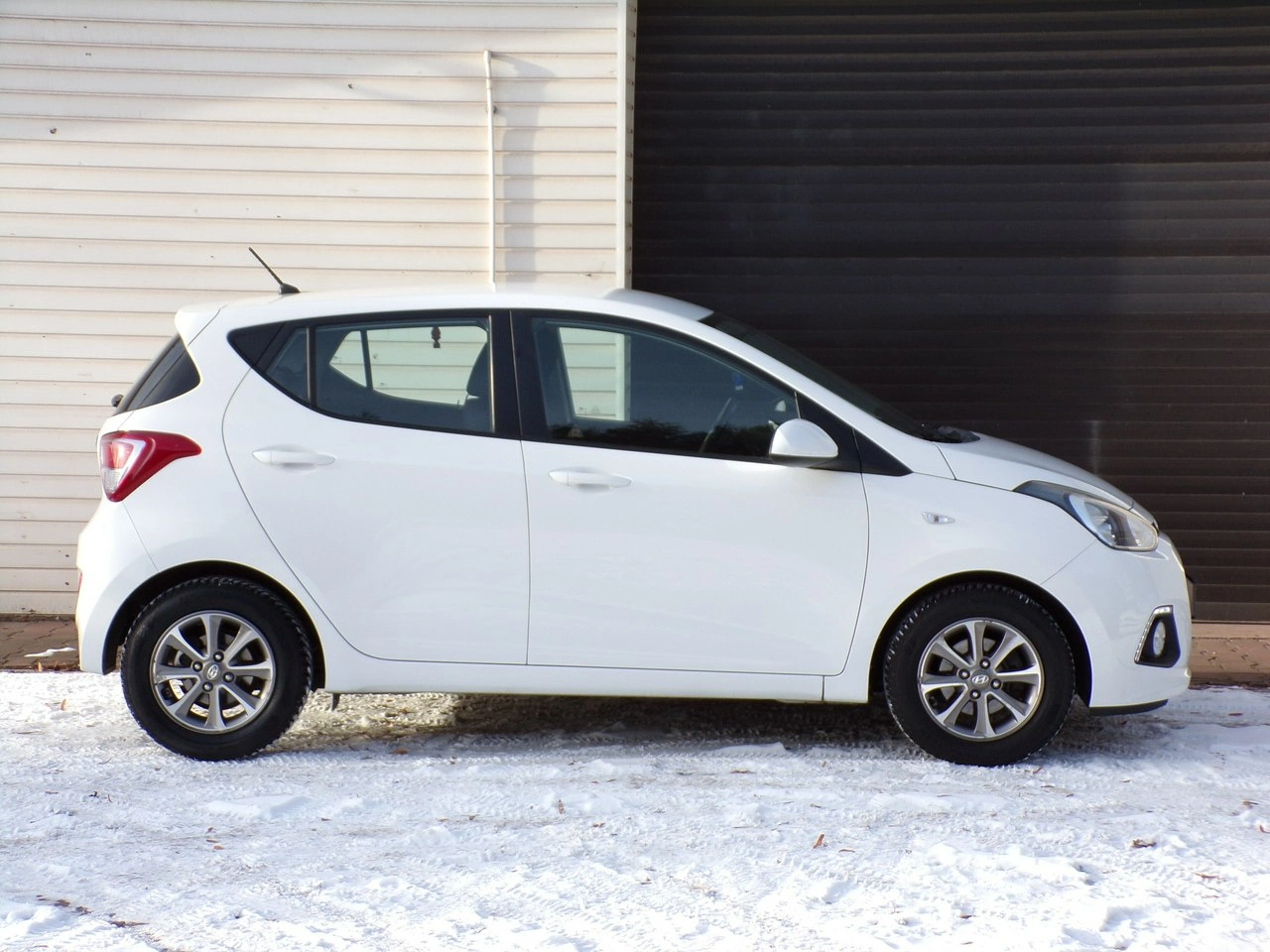Hyundai i10 - Zdjęcie 11