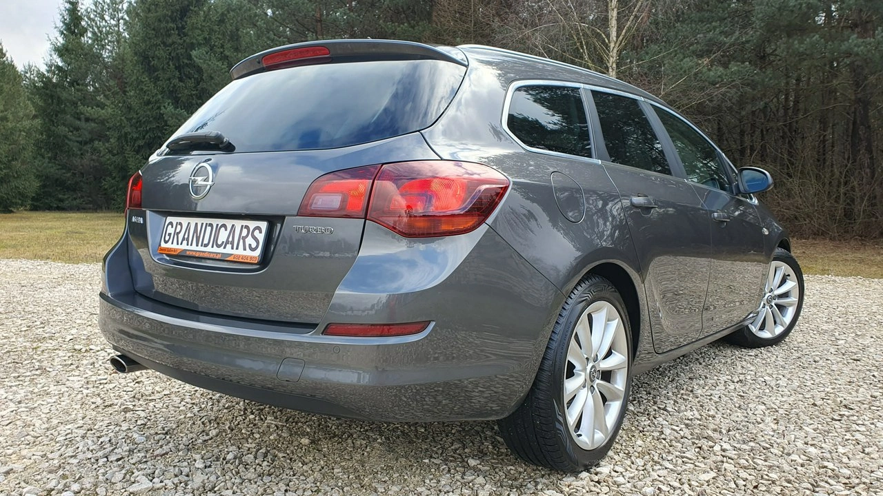Opel Astra - Zdjęcie 1