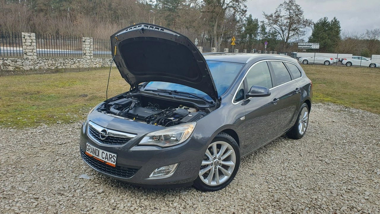 Opel Astra - Zdjęcie 30